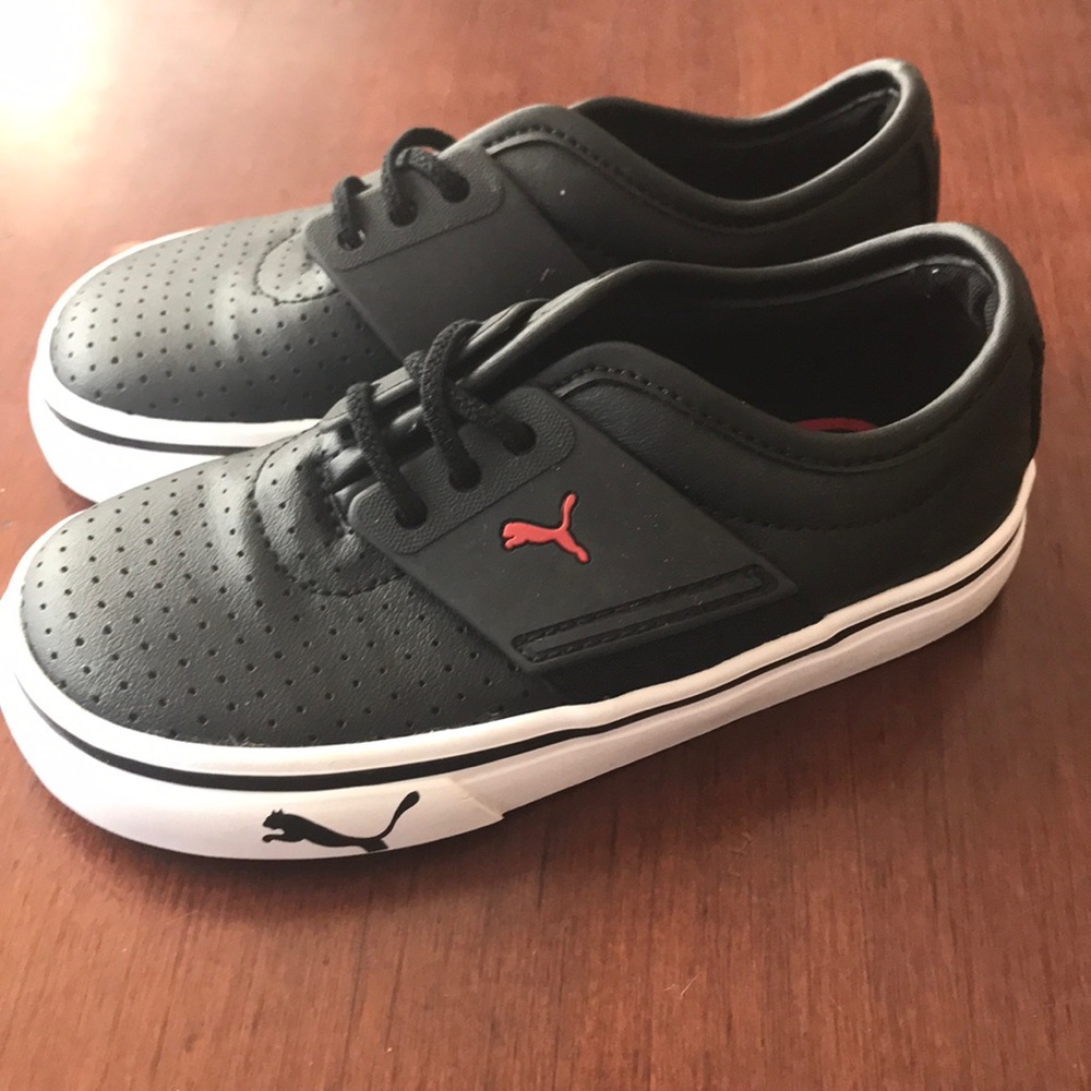 New Without Box Puma Boys Toddler Slip On Sneakers